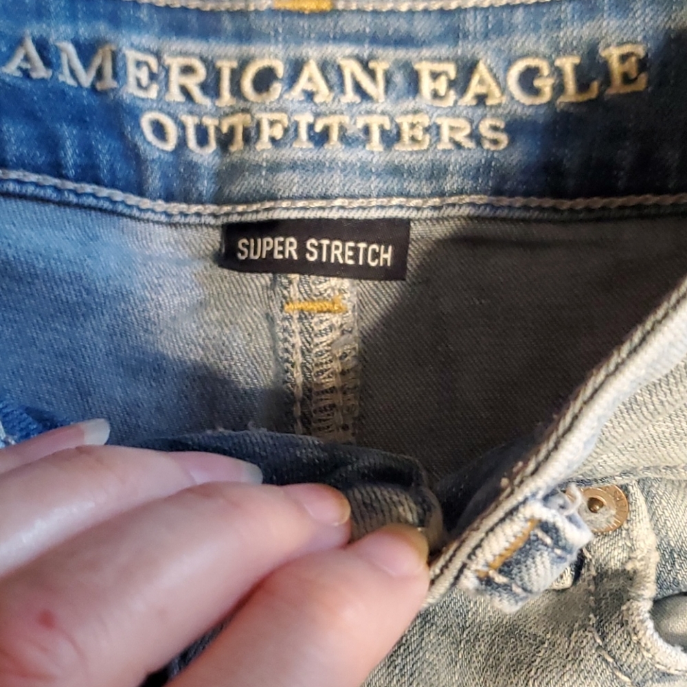 American Eagle Shorts - Picture 5 of 8